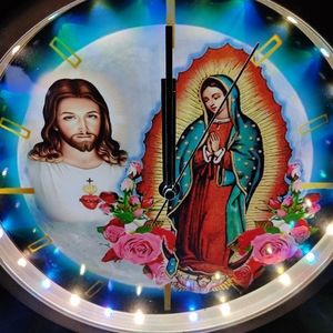 Jesus of Nazareth n Virgin Mery wall clock